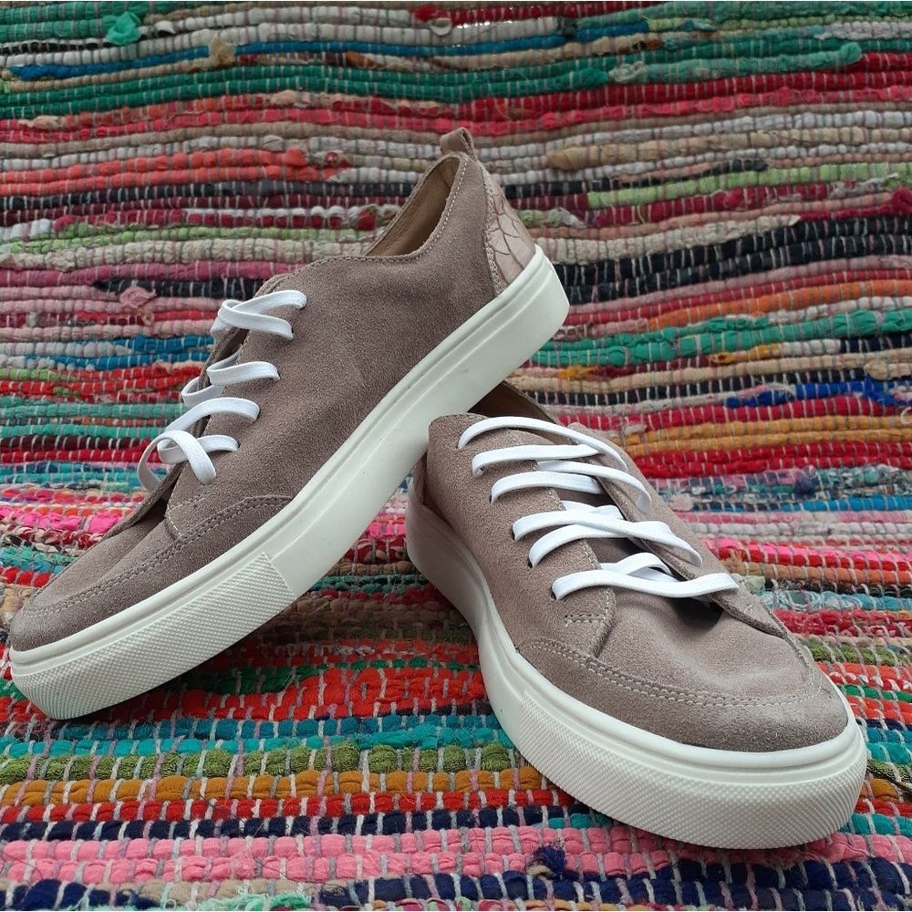 Kaanas Leather Paris Lace-Up Sneaker w/Contrast Heel Mauve Tan NWT Size 6